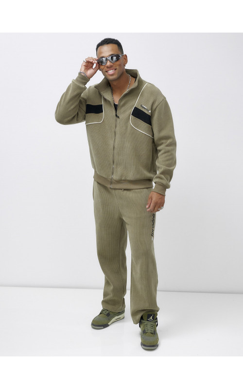 Мужской демисезонный спортивный костюм на флисе, цвет хаки, для спорта. в Тюмени