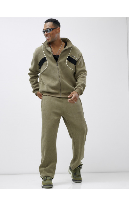 Мужской демисезонный спортивный костюм на флисе, цвет хаки, для спорта. в Тюмени