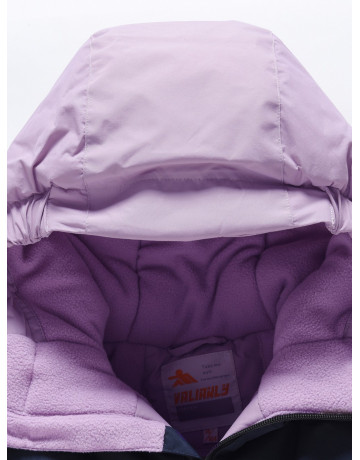 Зимний горнолыжный костюм для девочки.