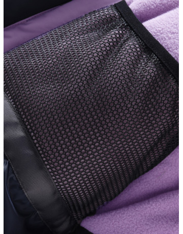 Зимний горнолыжный костюм для девочки.