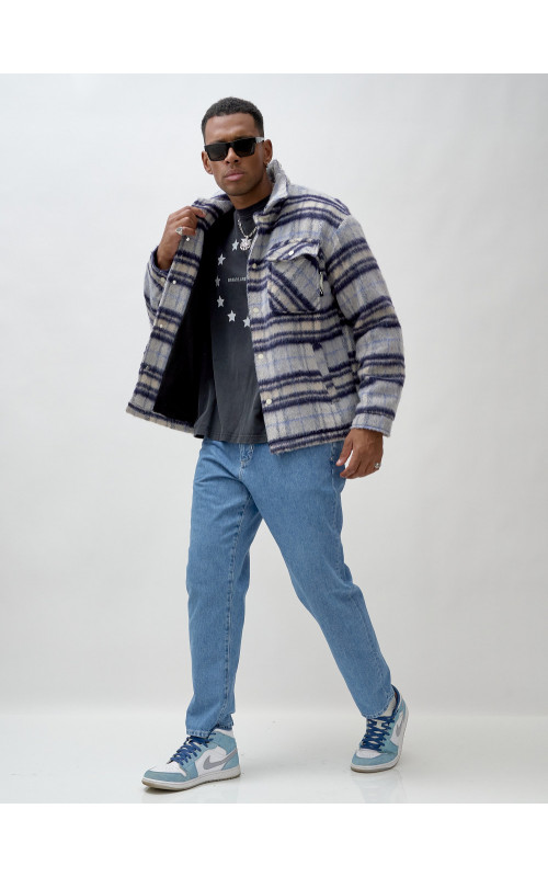 Ворсистая шерстяная рубашка для активного образа жизни.