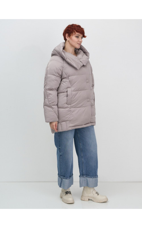 Пуховик зимний женский с капюшоном, светло-коричневый. в Тюмени