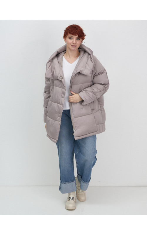 Пуховик зимний женский с капюшоном, светло-коричневый. в Тюмени