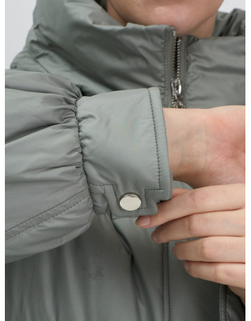 Зимний женский пуховик с капюшоном, зелёный. в Тюмени