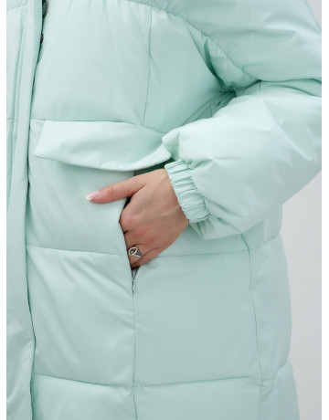 Женская куртка летучая мышь с капюшоном для холодной погоды.