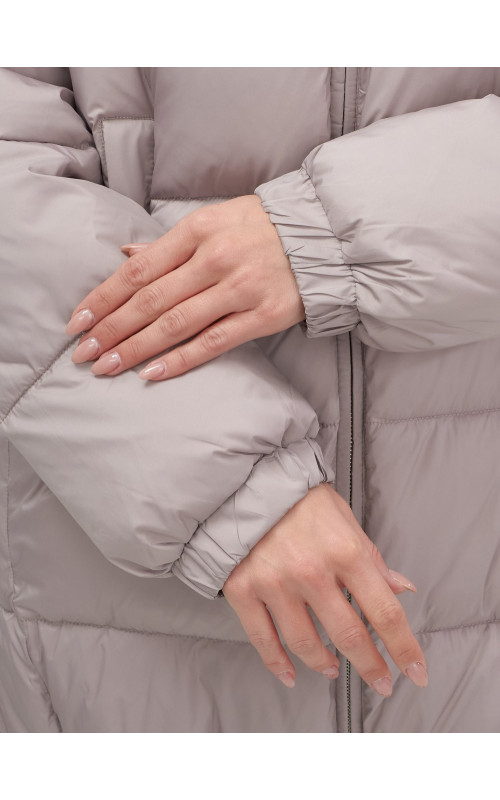 Пуховик женский зимний большой размер светло-коричневый. в Тюмени