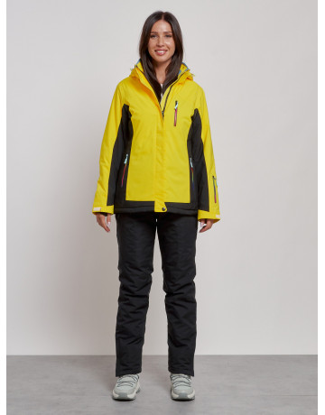 Женский горнолыжный костюм для зимних активностей