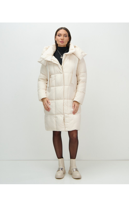 Длинный женский пуховик с капюшоном для зимы