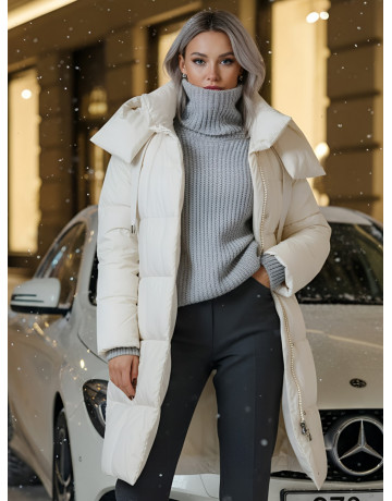 Длинный женский пуховик с капюшоном для зимы