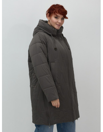 Длинный зимний пуховик для женщин с капюшоном.