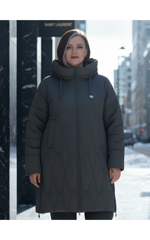Длинный зимний пуховик для женщин с капюшоном.