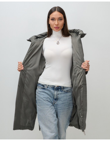 Длинный женский пуховик с капюшоном для зимы