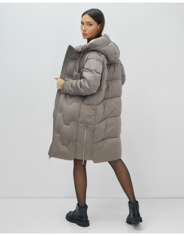 Длинный зимний пуховик для женщин