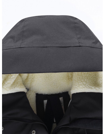 Женская зимняя парка с капюшоном, чёрная, для женщин. в Тюмени