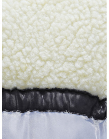 Женская зимняя парка с капюшоном, чёрная, для женщин. в Тюмени