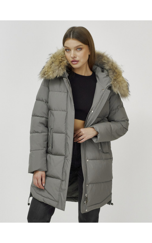 Женская зимняя куртка с мехом.