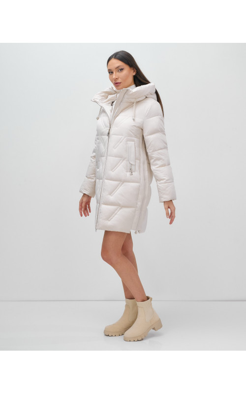 Женский зимний пуховик с капюшоном, бежевый. в Тюмени