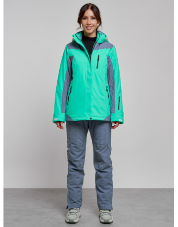 Женский горнолыжный костюм для зимних видов спорта.