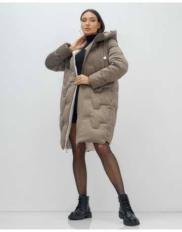 Длинный женский пуховик с капюшоном для зимы