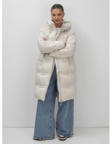 Длинный зимний пуховик для женщин с капюшоном.