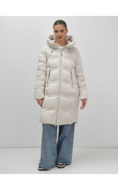 Длинный зимний пуховик для женщин с капюшоном.
