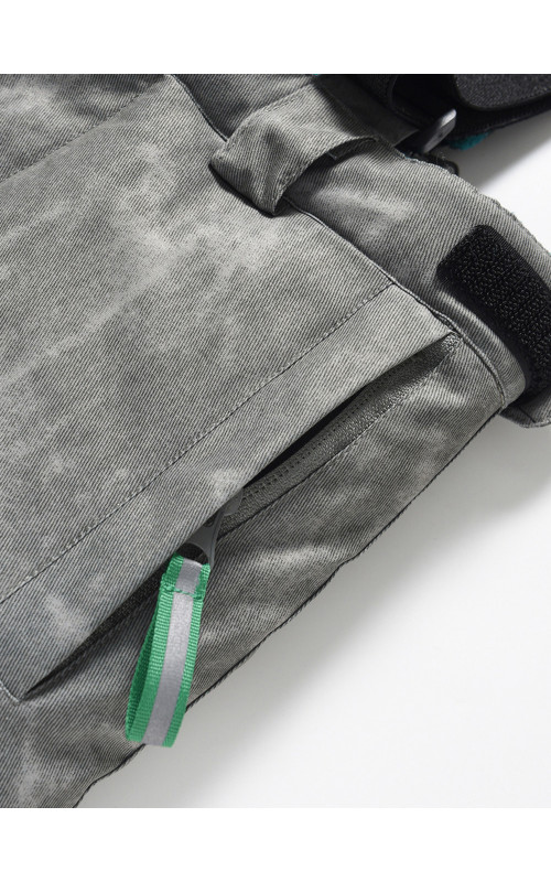 Зимний горнолыжный костюм для девочки: стиль и комфорт в горах