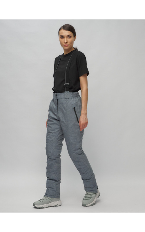 Женский горнолыжный костюм зимний.