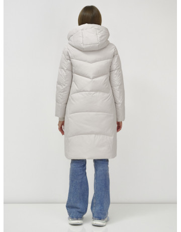 Зимний пуховик с утеплителем: стиль и комфорт.