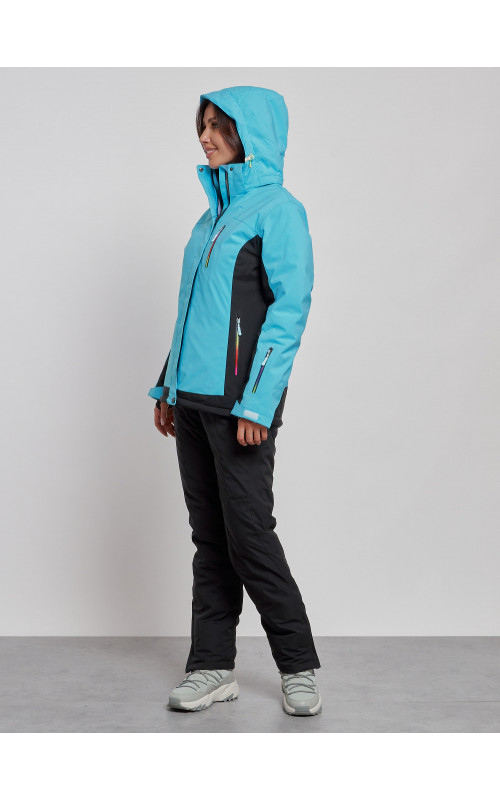 Женский горнолыжный костюм для зимних активностей