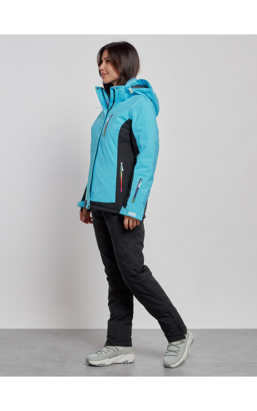 Женский горнолыжный костюм для зимних активностей