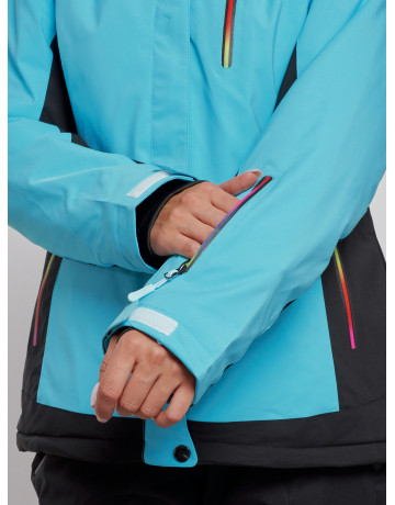 Женский горнолыжный костюм для зимних активностей