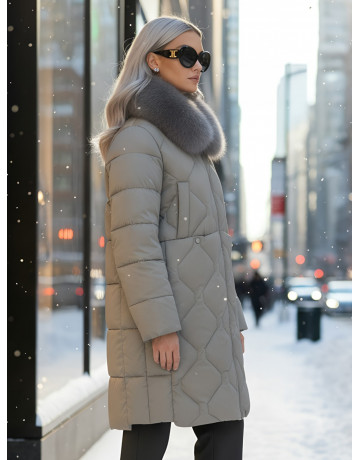 Длинный пуховик премиум-класса с мехом песца.