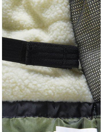 Зимняя парка для мальчика-подростка с мехом енота.