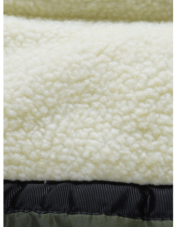 Зимняя парка для мальчика-подростка с мехом енота.