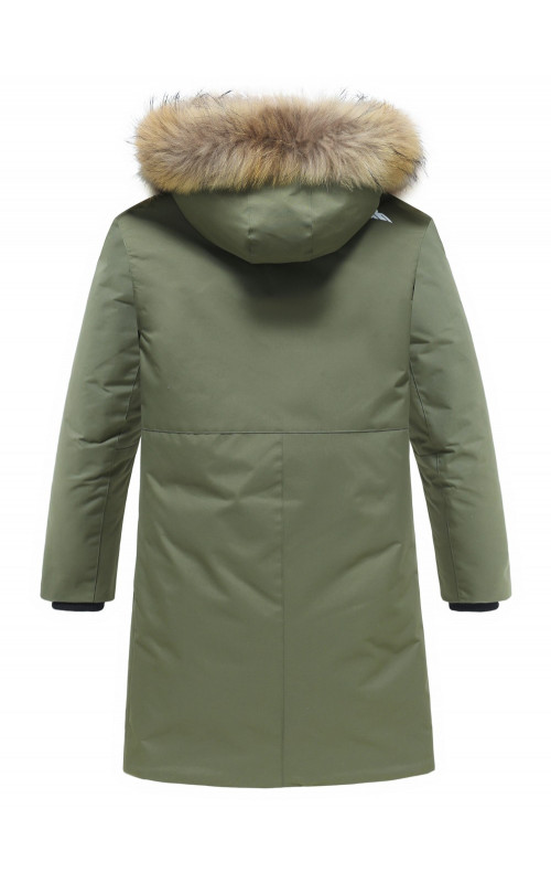 Зимняя парка для мальчика-подростка с мехом енота.