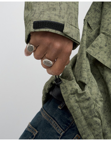 Мужская спортивная куртка весна-осень, цвет хаки, для активного отдыха в Тюмени