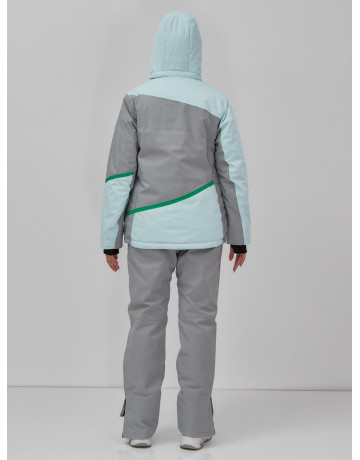 Женский горнолыжный костюм для комфорта и защиты в зимних видах спорта.