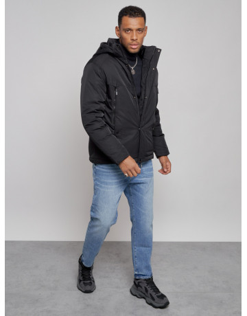 Спортивная зимняя куртка для больших размеров для активных мужчин.