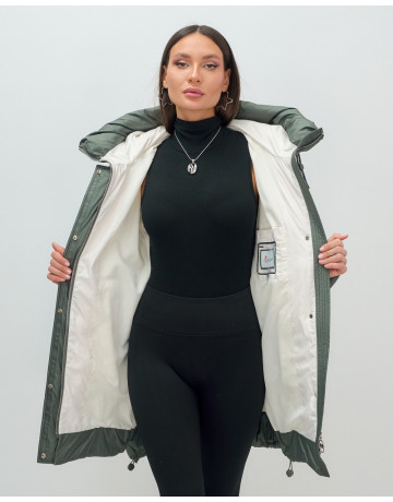 Пуховик женский зимний с капюшоном, хаки. в Тюмени