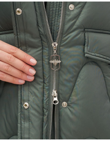 Пуховик женский зимний с капюшоном, хаки. в Тюмени