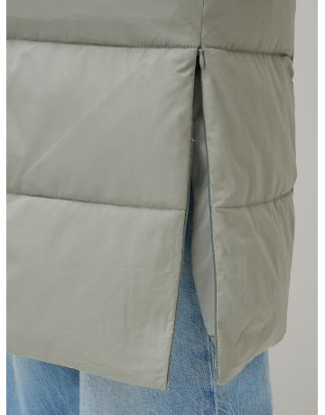 Тёплый женский пуховик с капюшоном