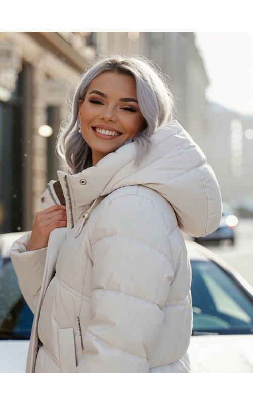 Длинный зимний пуховик с капюшоном для женщин