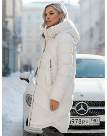 Длинный зимний пуховик с капюшоном для женщин