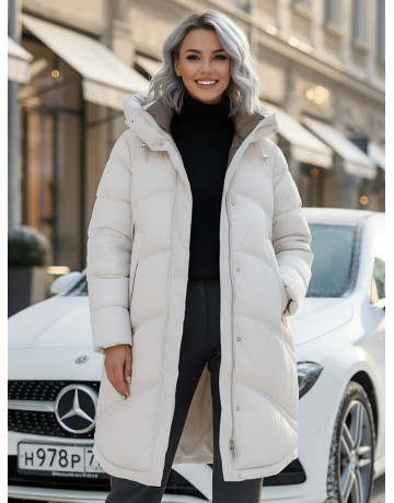 Длинный зимний пуховик с капюшоном для женщин