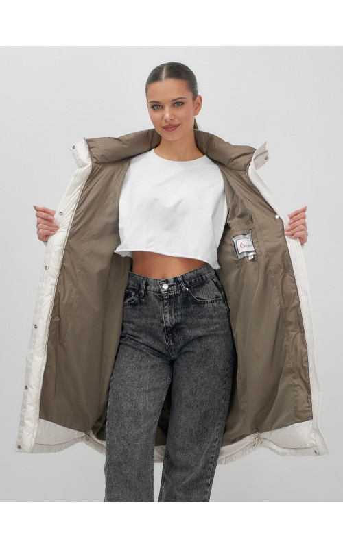 Длинный зимний пуховик с капюшоном для женщин