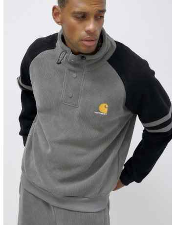 Мужской спортивный костюм с утеплителем: стиль и комфорт.