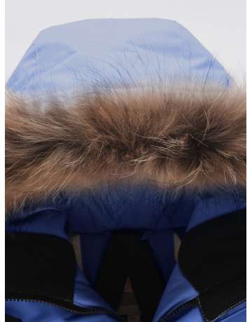 Зимняя парка для девочки-подростка, стильная и практичная.