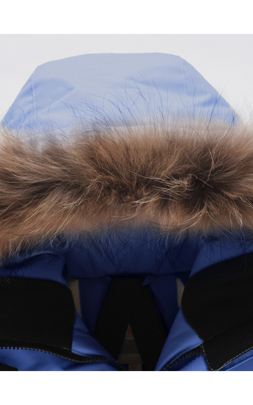 Зимняя парка для девочки-подростка, стильная и практичная.