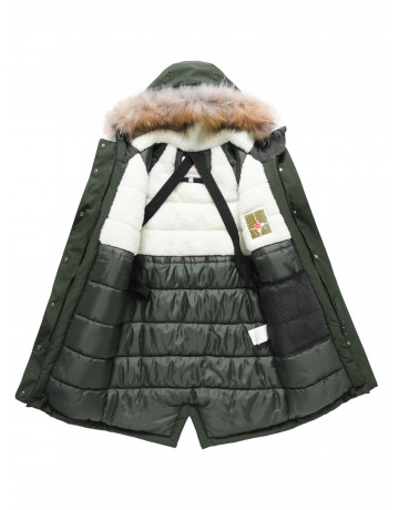 Тёплая парка для девочки с регулируемой посадкой.