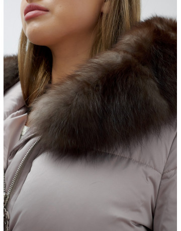 Длинный женский пуховик с мехом песца